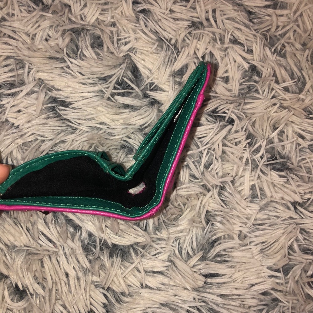 Small Wallet - Picture 4 of 4